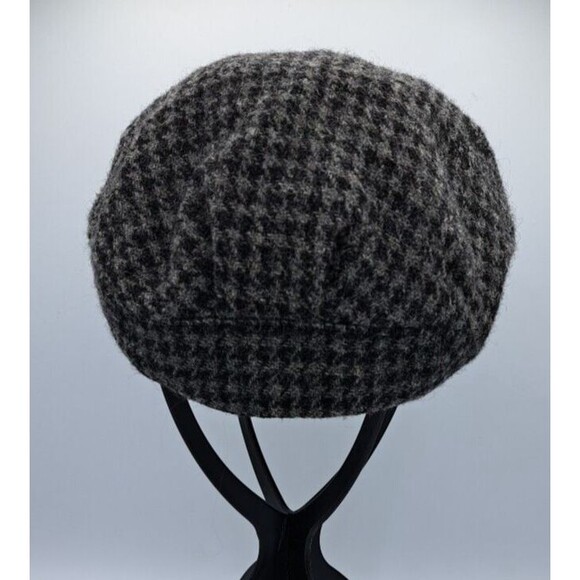 LL Bean Harris Tweed Wool Goretex Houndstooth Newsboy Flat Cap Size M Grey/Blk - Picture 3 of 14